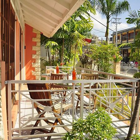 Inn At 87 Port of Spain Extérieur photo